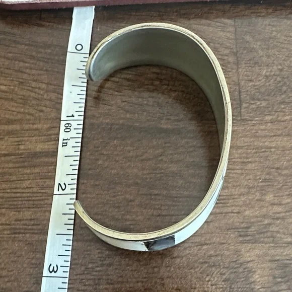 Floral Inlay Bangle Bracelet - Picture 4 of 4